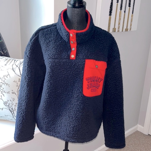 NWT Tommy Jeans navy red fall Sherpa fleece pull over jacket with snap collar - Picture 1 of 5